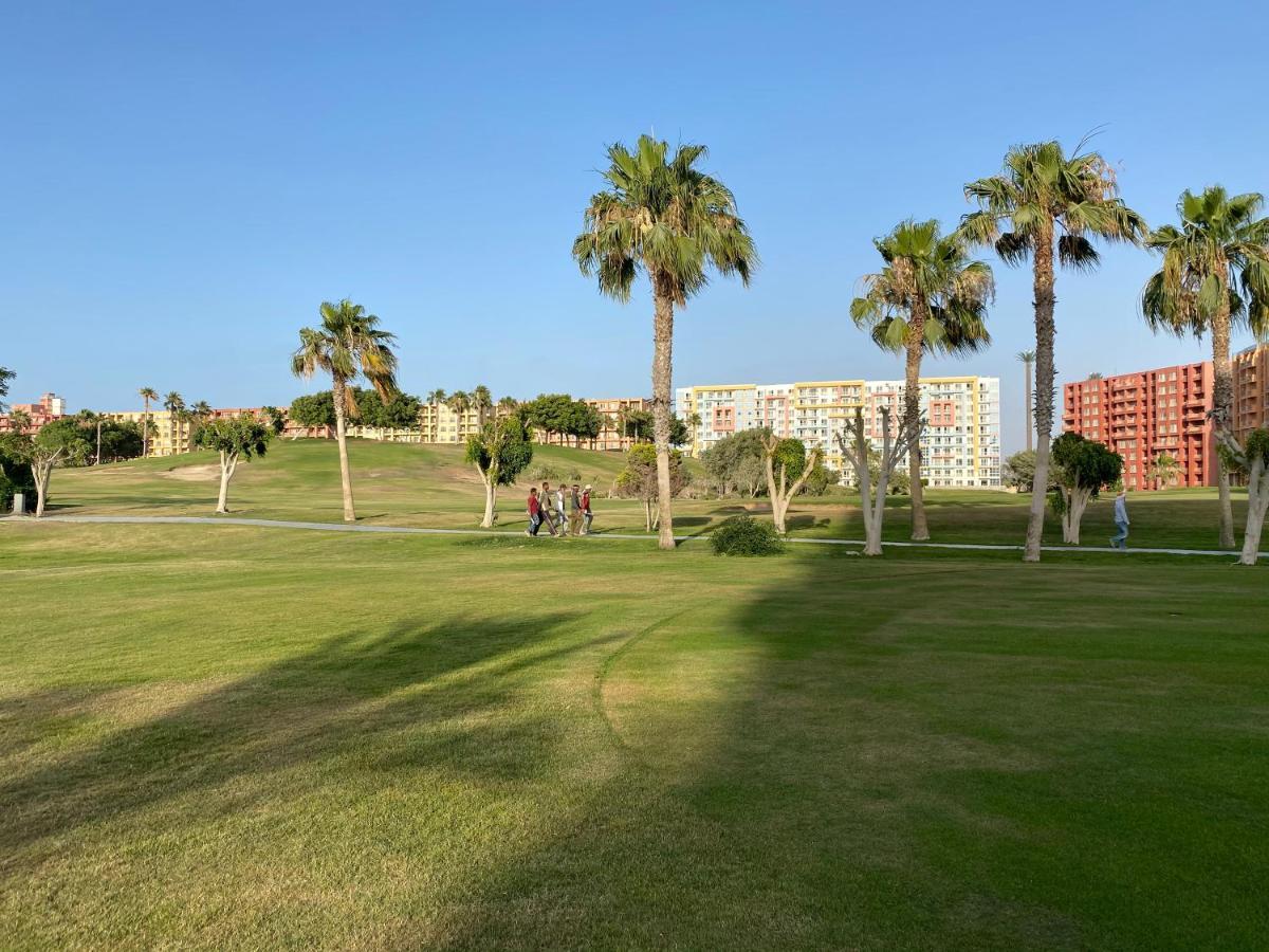 Porto Golf Marina Aqua Park & Beach Access By Best Of Bedz El-Alameyn Dış mekan fotoğraf