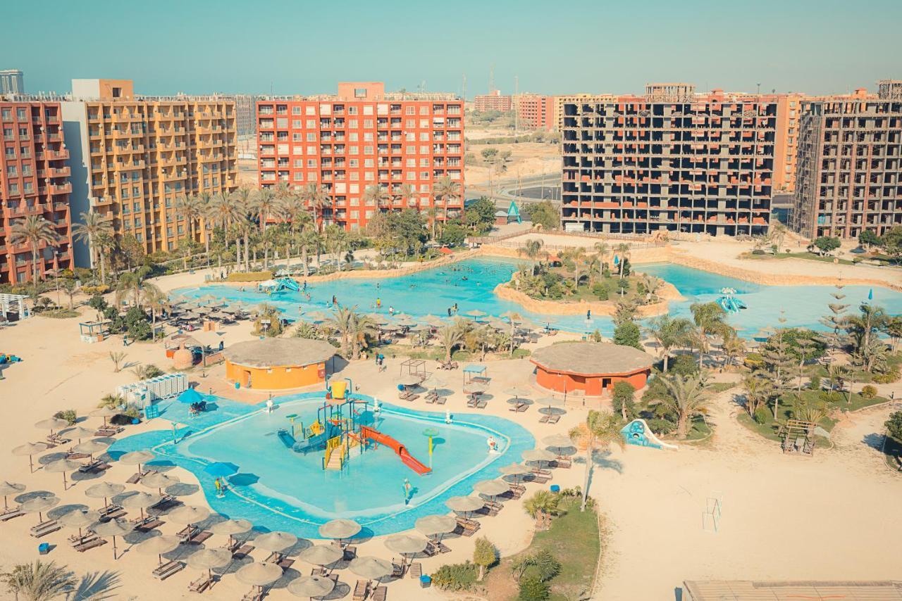 Porto Golf Marina Aqua Park & Beach Access By Best Of Bedz El-Alameyn Dış mekan fotoğraf